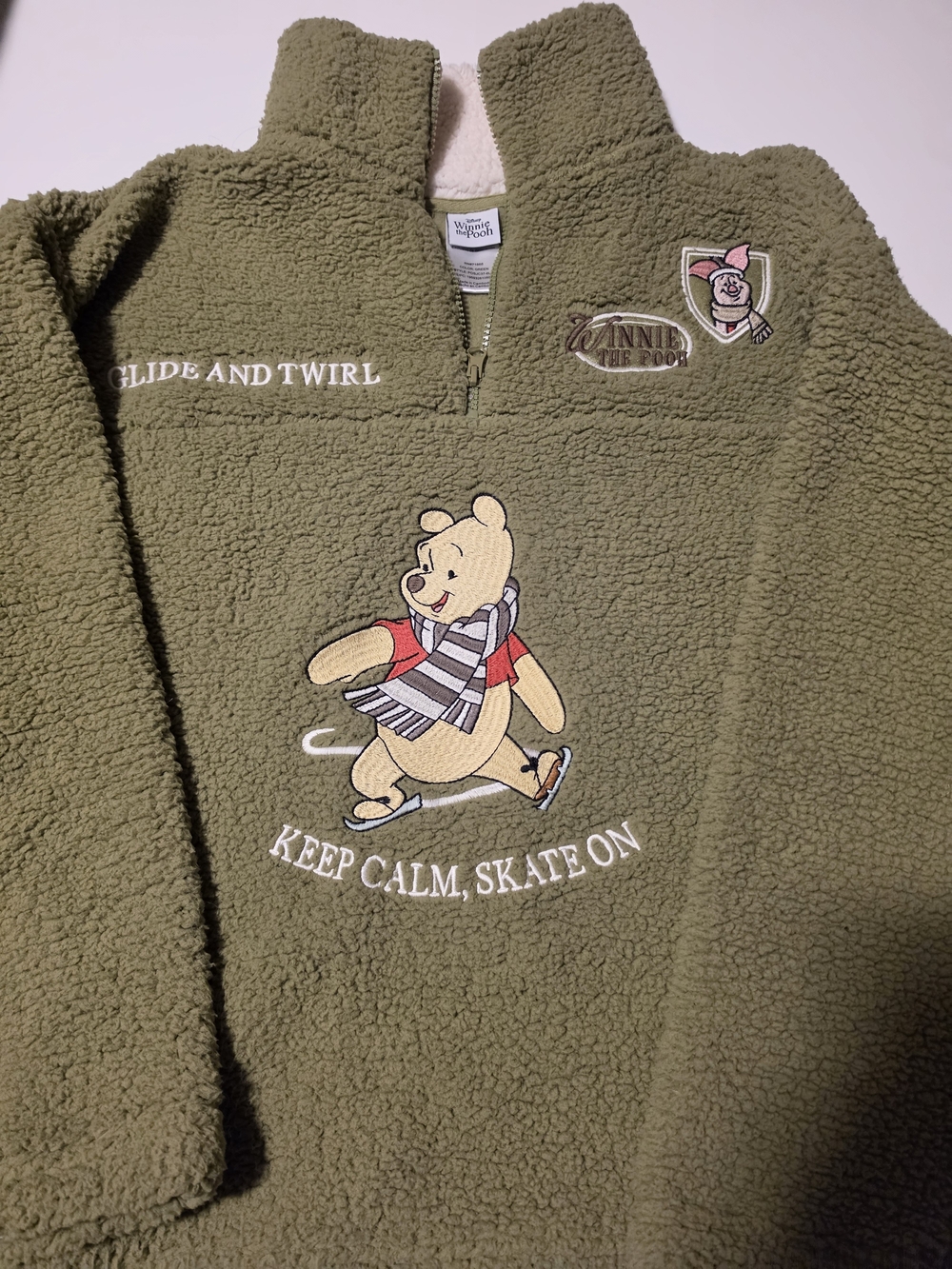 Disney Winnie the Pooh Womens Sherpa Quarter Zip Pullover Green Size Medium